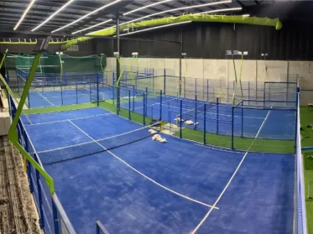 Venezuela Padel Club Thrives with 3 P04 Half-Panoramic Courts