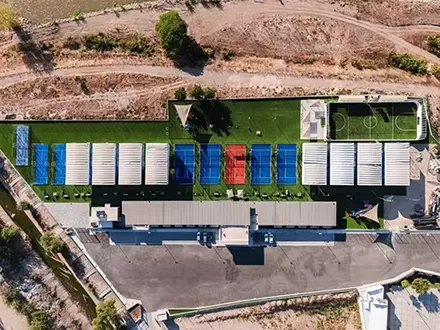 The Retractable Roof Padel Tennis Courts FX-P05E In Mexico